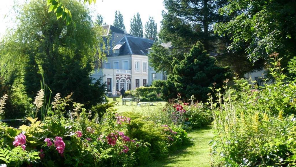 Bed and Breakfast Au Jardin Des Deux Ponts Abbeville Exteriér fotografie